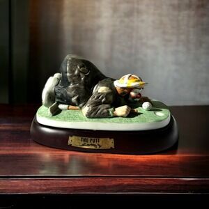 Emmett Kelly Professional Series, "The Putt"